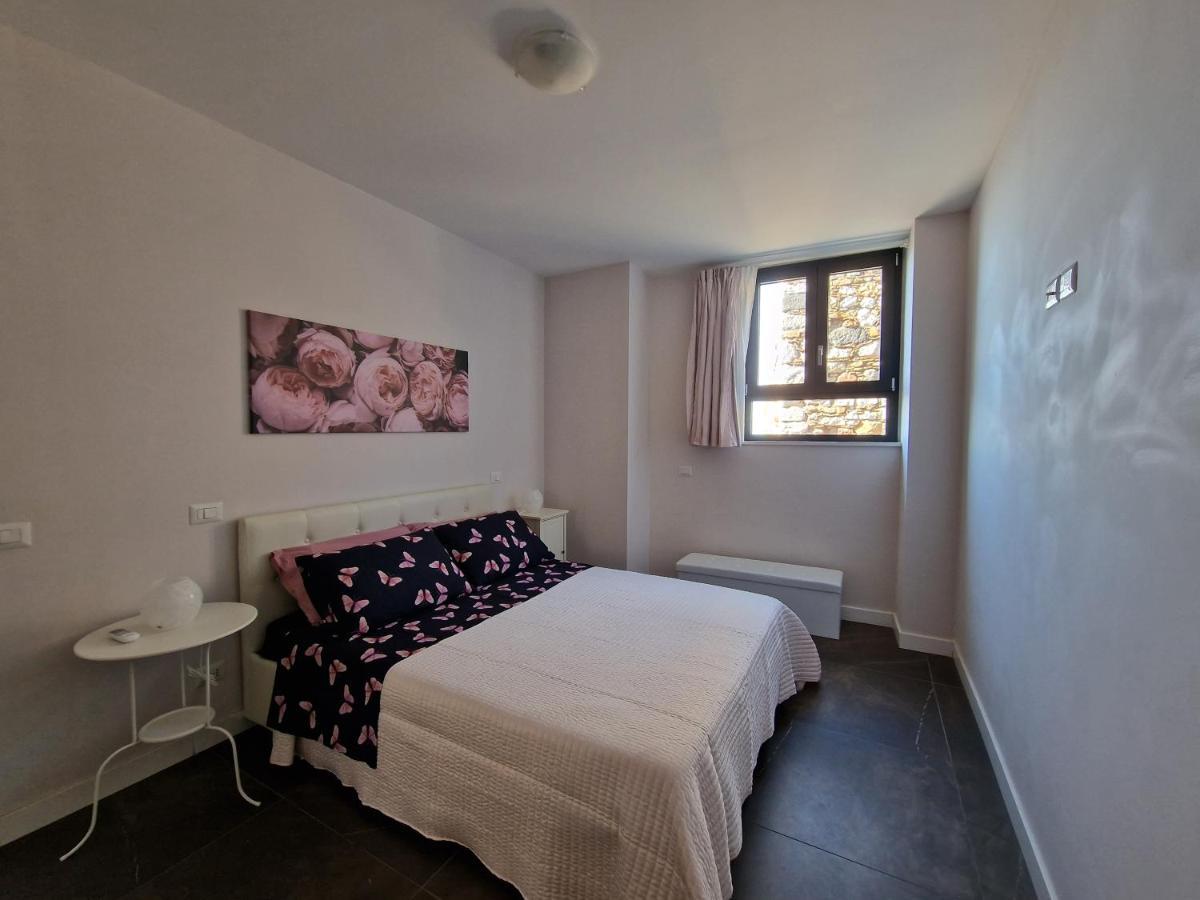 The White Domus Apartamento Taormina Exterior foto