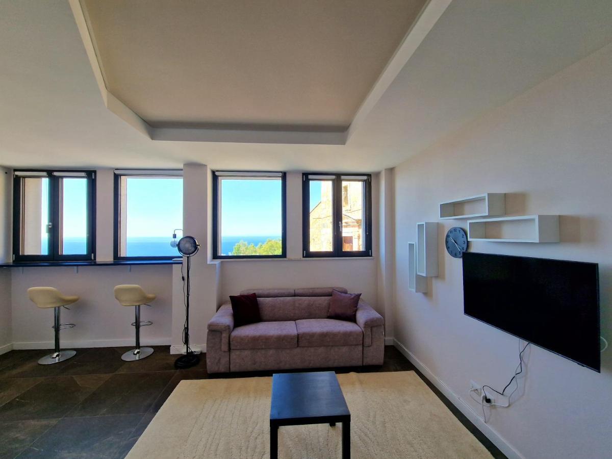 The White Domus Apartamento Taormina Exterior foto
