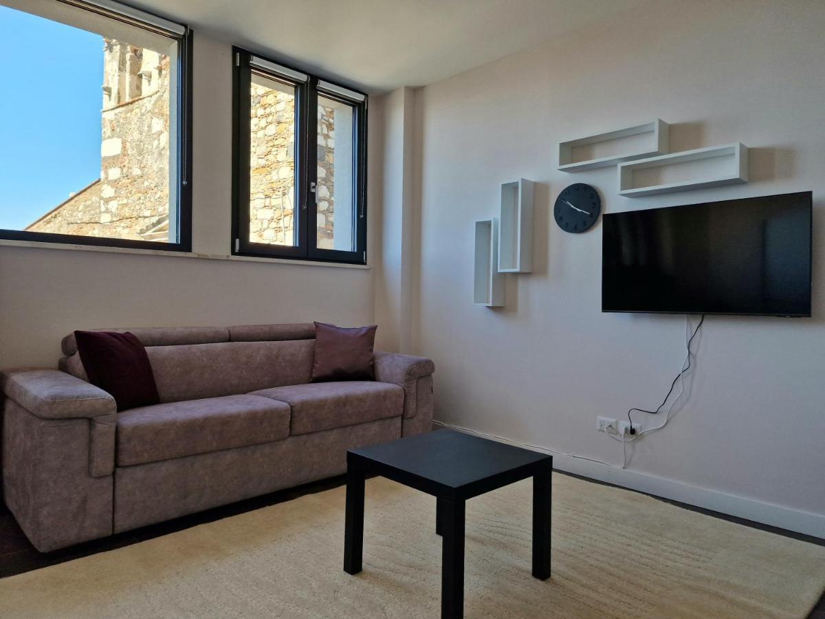 The White Domus Apartamento Taormina Exterior foto