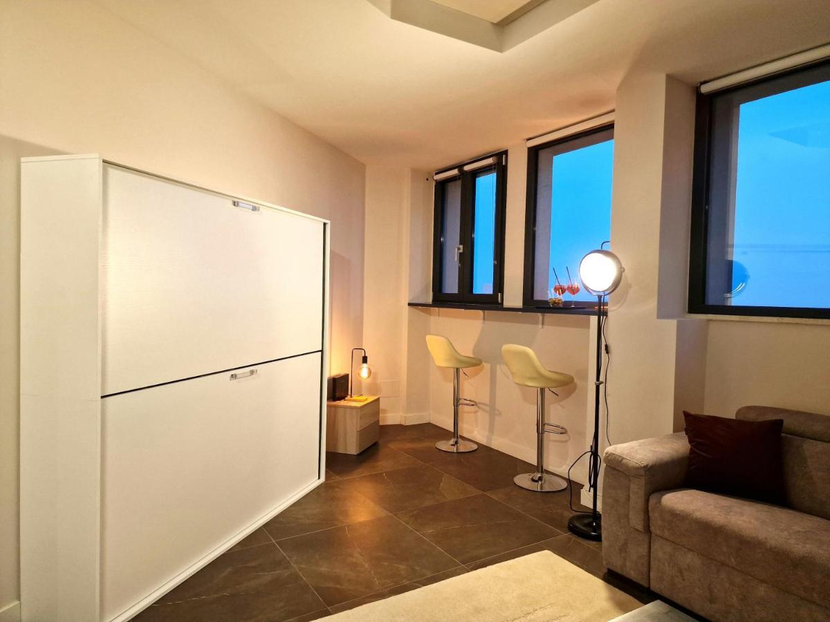The White Domus Apartamento Taormina Exterior foto
